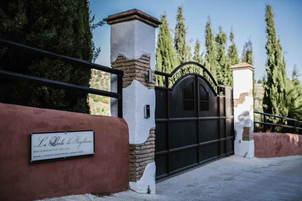 La Perla De Frigiliana Bed & Breakfast Deluxe Екстериор снимка
