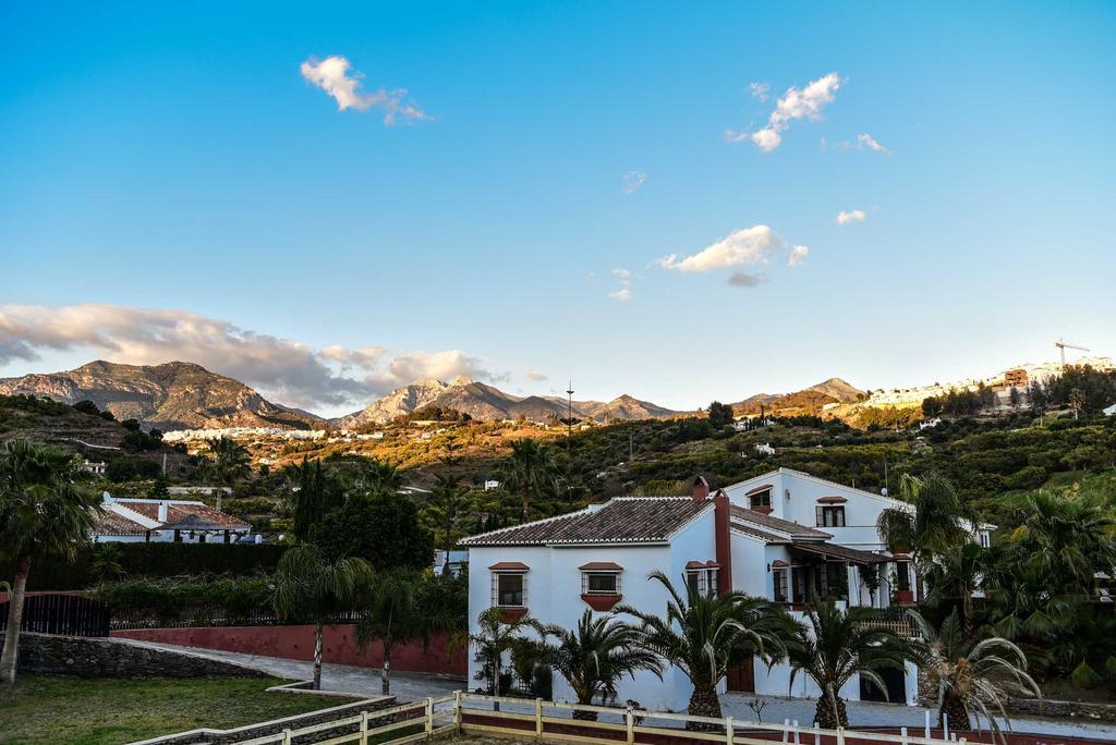 La Perla De Frigiliana Bed & Breakfast Deluxe Екстериор снимка